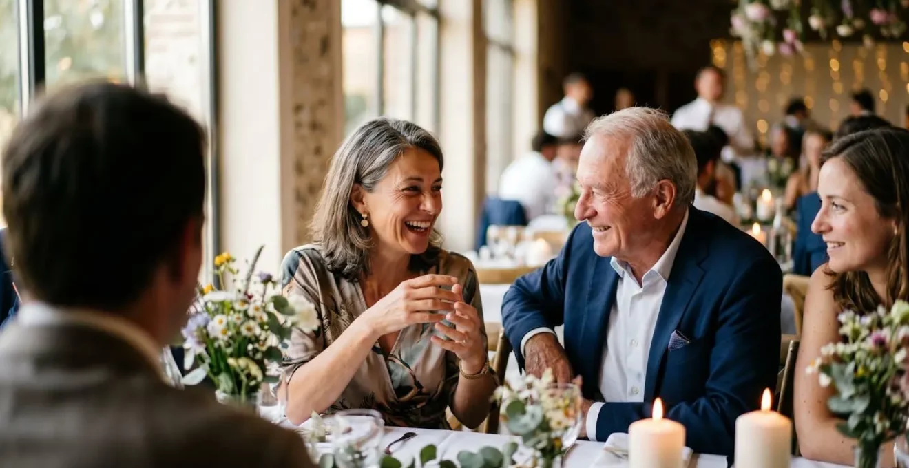 Scène intimiste montrant des invités de différents cercles sociaux engagés dans une conversation chaleureuse lors d'un mariage